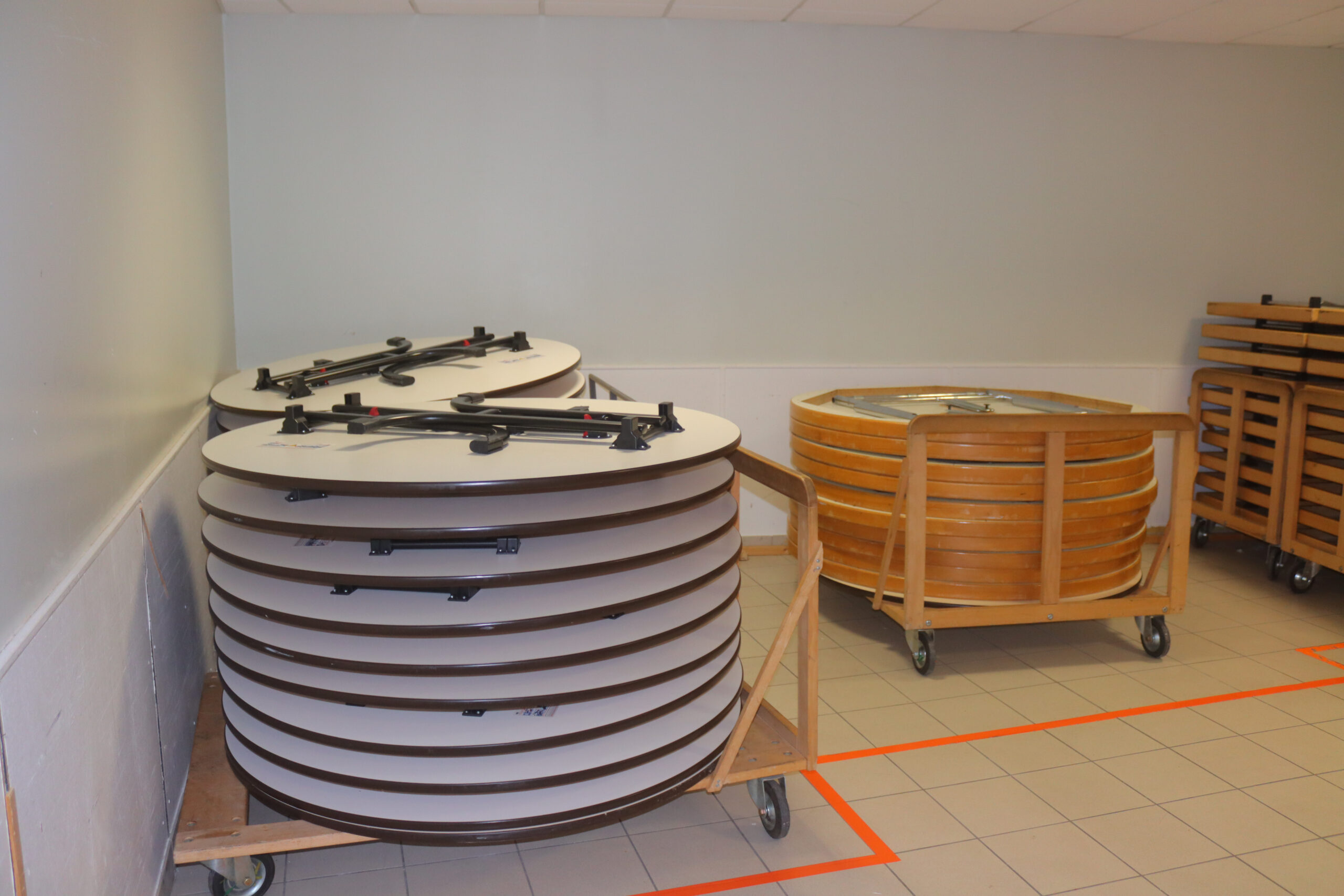 16-salle d'animation (4)